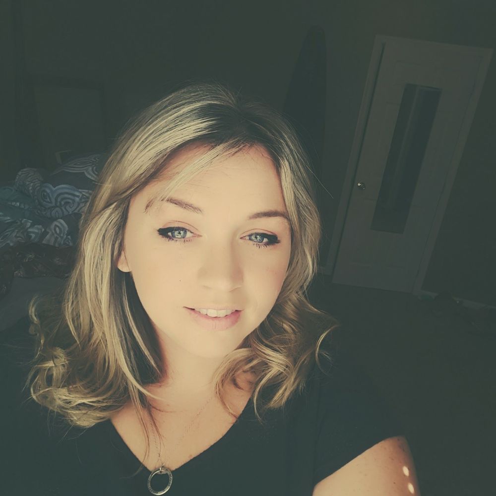 Meet your Posher, Ashley