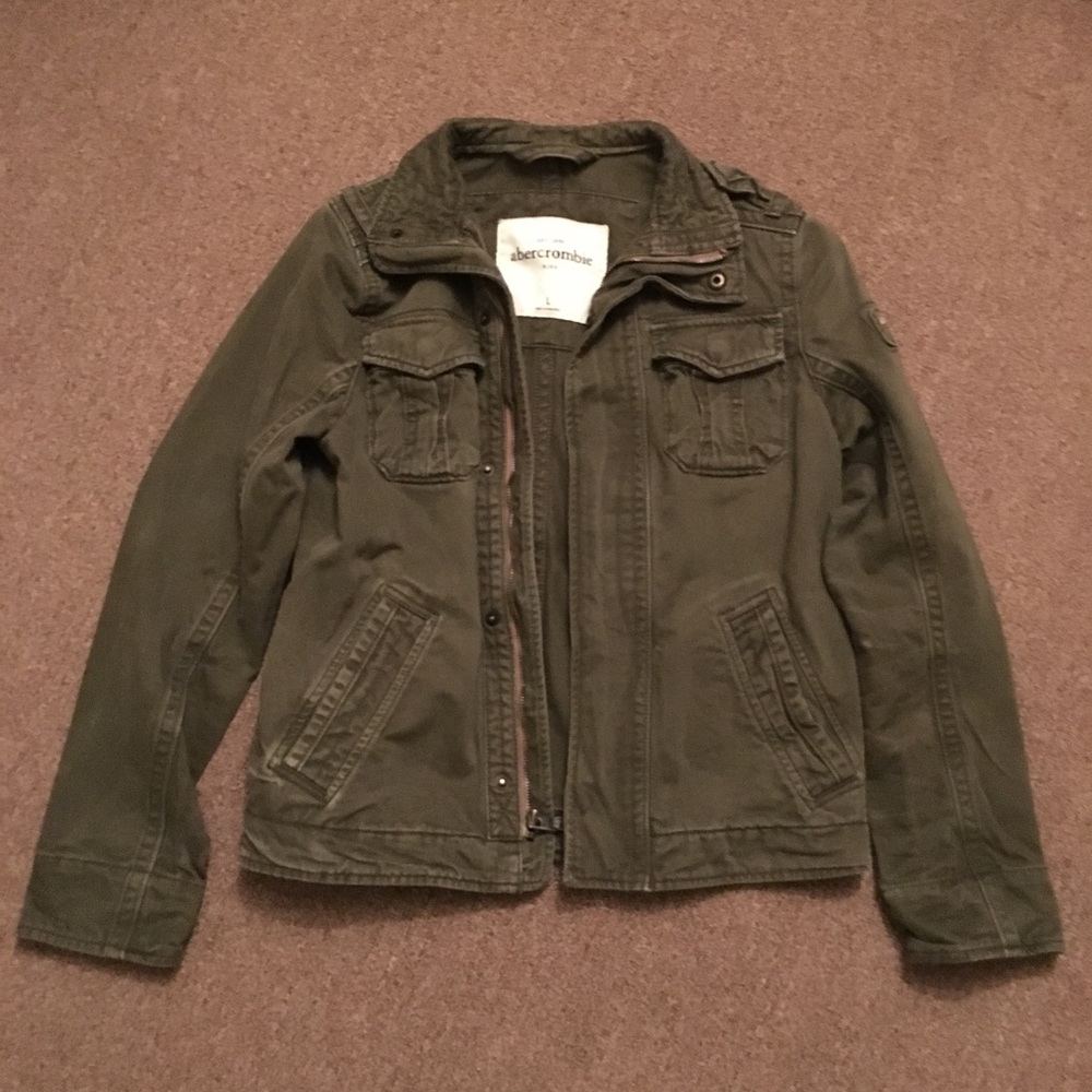 Abercrombie army green jacket size kids large