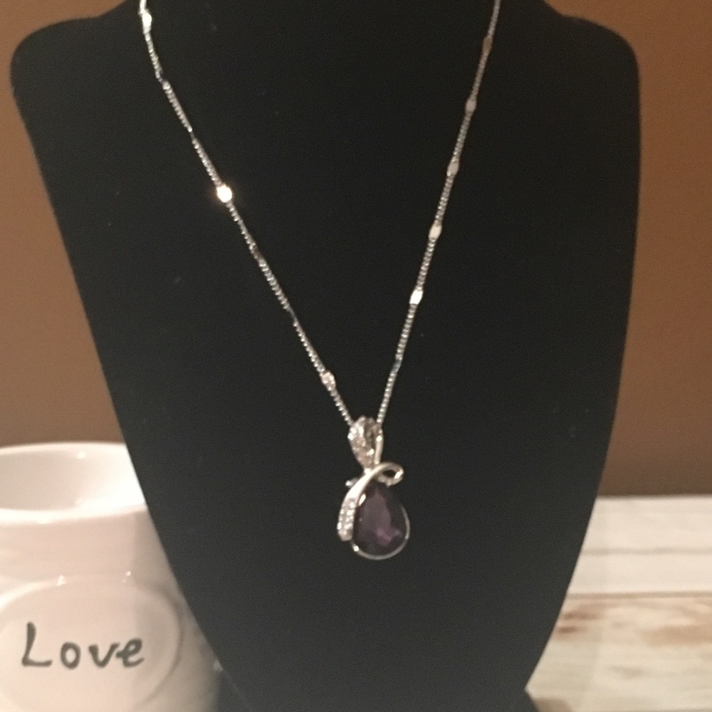 purple teardrop pendant necklace silver chain - Picture 4 of 5