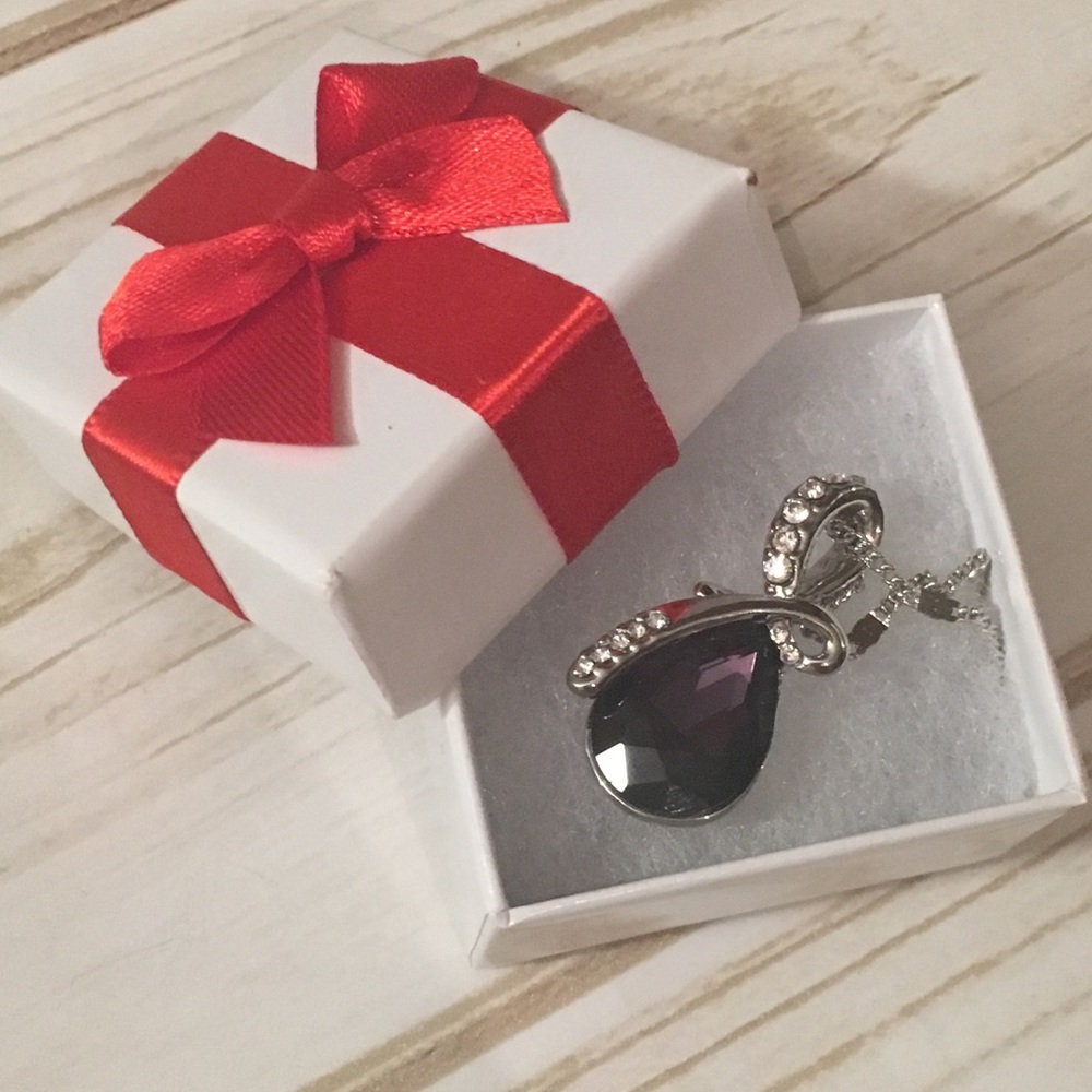 purple teardrop pendant necklace silver chain - Picture 2 of 5