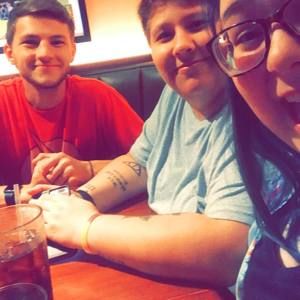 Meet your Posher, Peyton