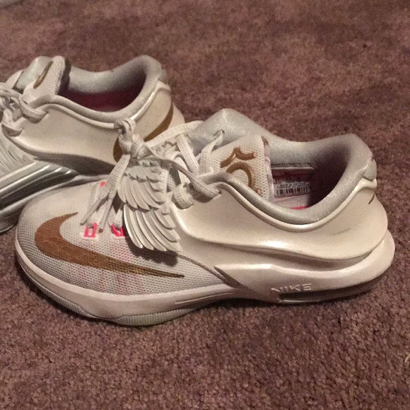 Can’t fit anymore - Picture 2 of 3