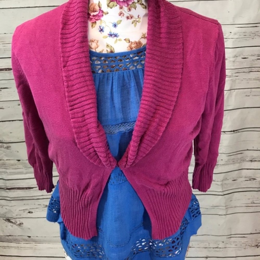 Nine West Large dark pink shrug