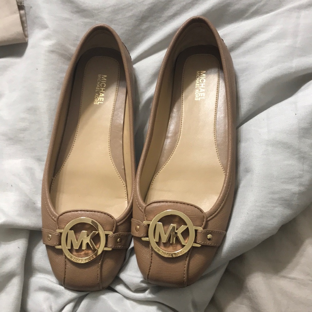 Michael kors flats