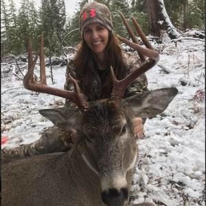 Meet your Posher, Angelique