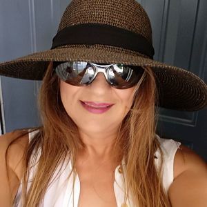 Meet your Posher, Marlene