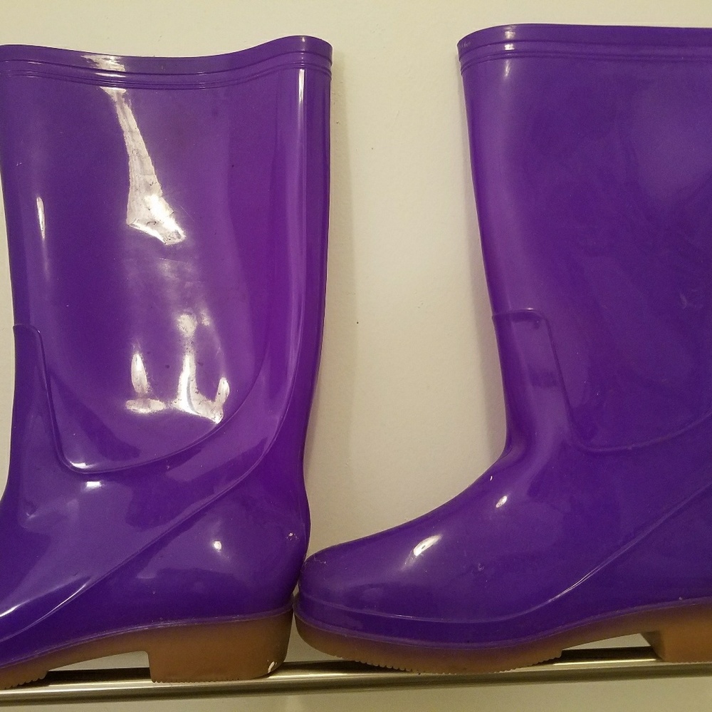 Purpke Rain Boots "FREE with Any Purchase Of $60 Or More