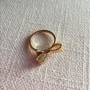 New never worn kate spade gold bow ring size 7