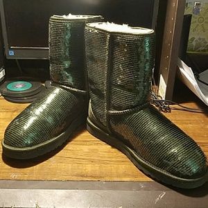 UGG Classic Short Sparkles Forest Night Boot