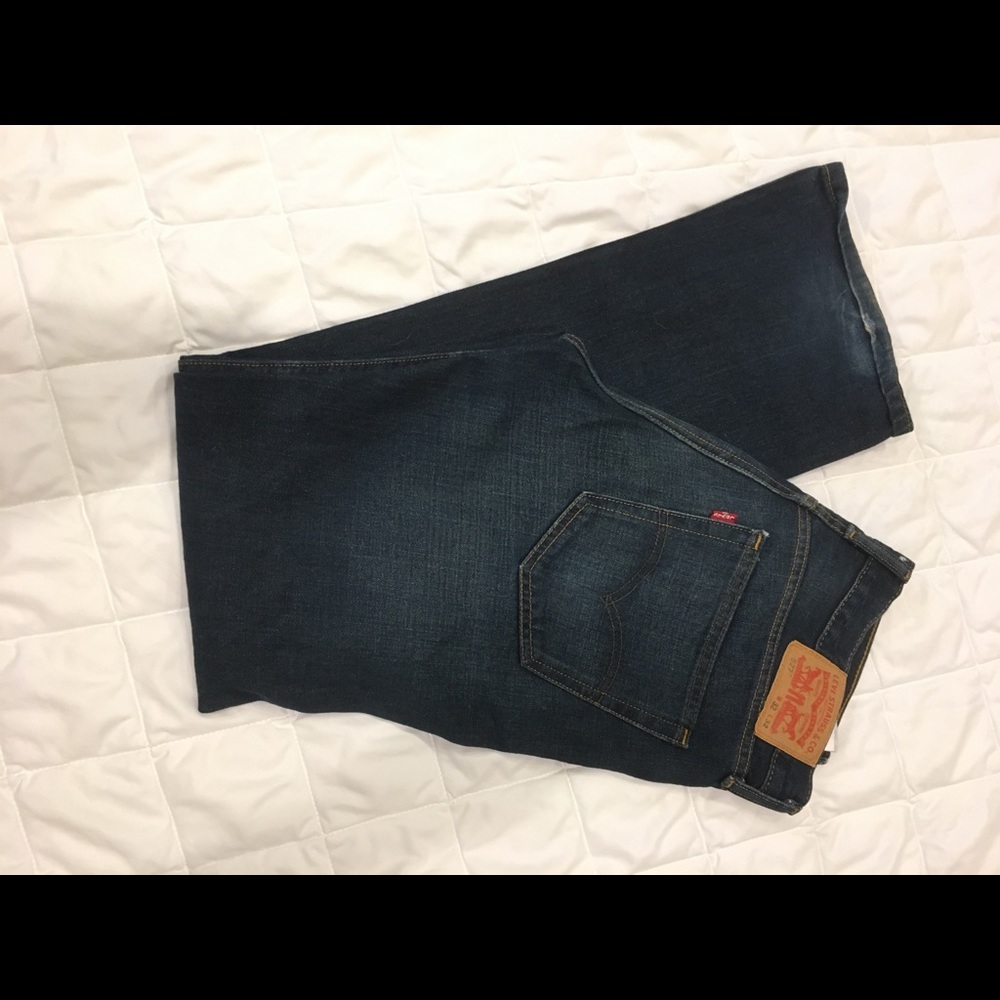 Levi’s 527 Jeans