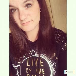 Meet your Posher, Caitlyn