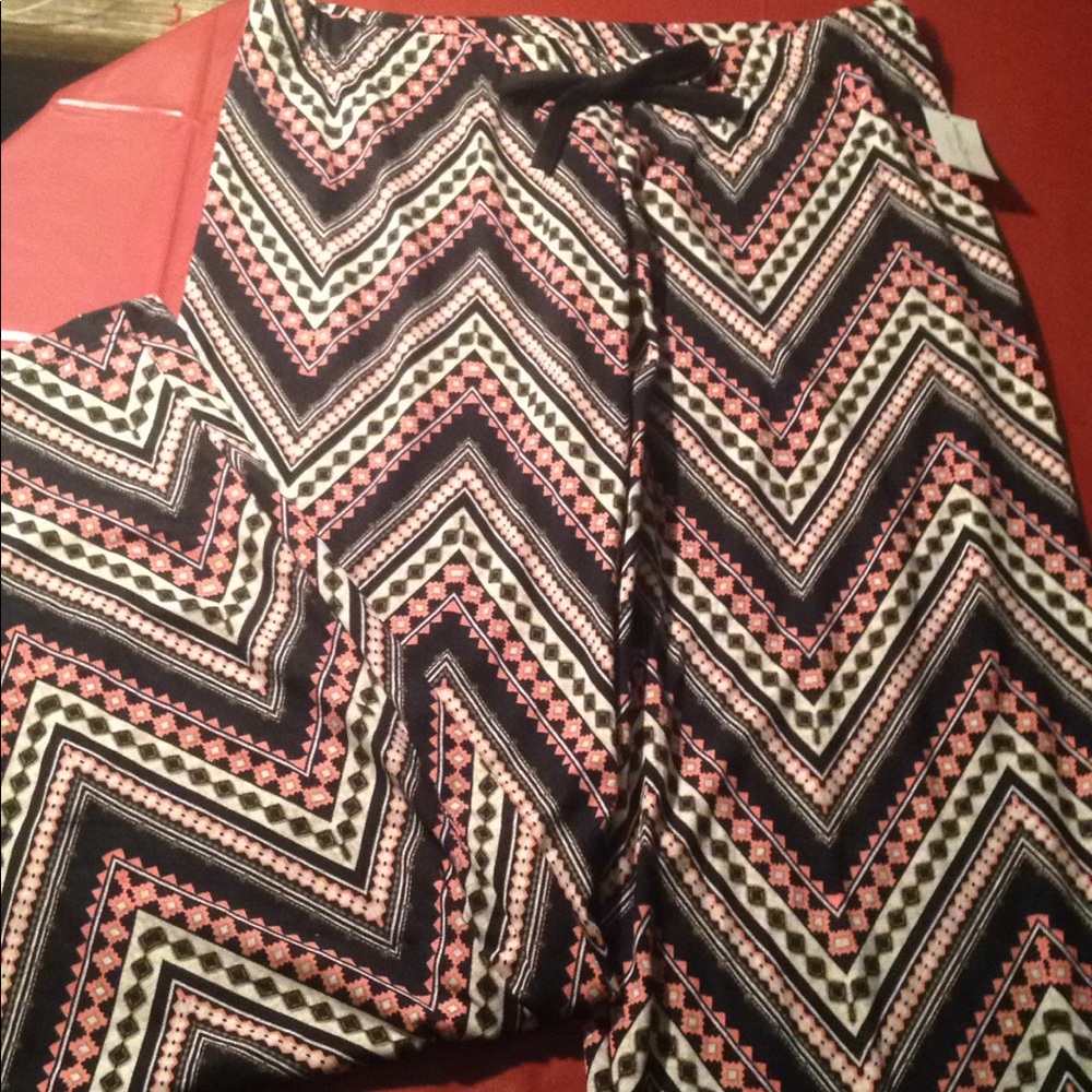Ladies pajama bottoms.  Aztec chevron pattern