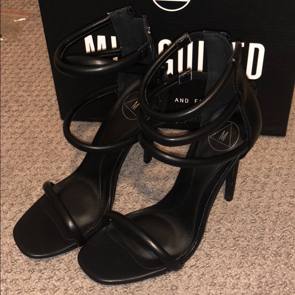 New Missguided Black Ankle Strap Heels 6