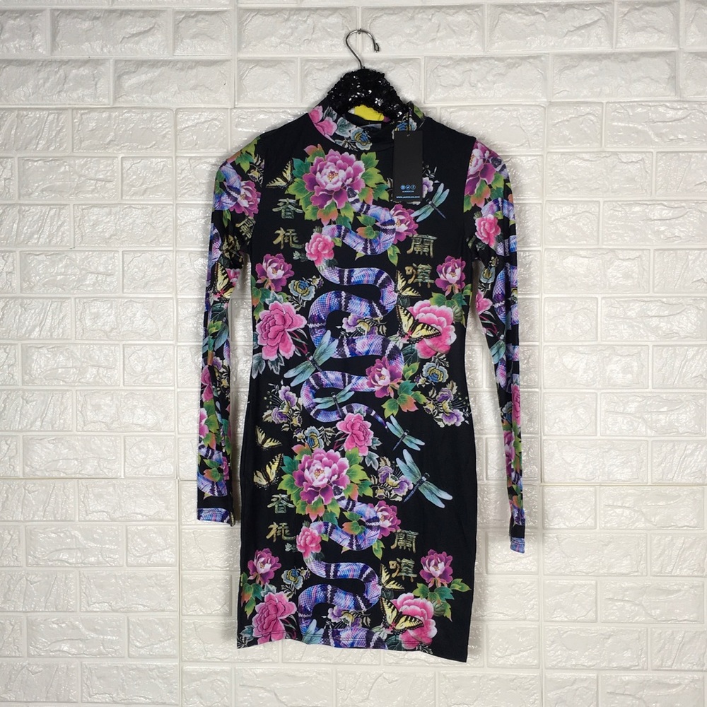 M-131 the scales mock neck mini dress - Picture 5 of 5