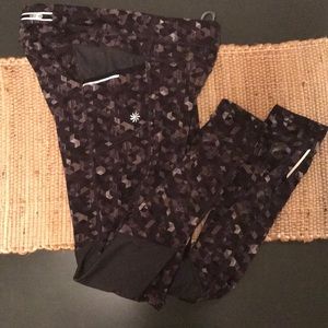 Athleta full length pattern leggings