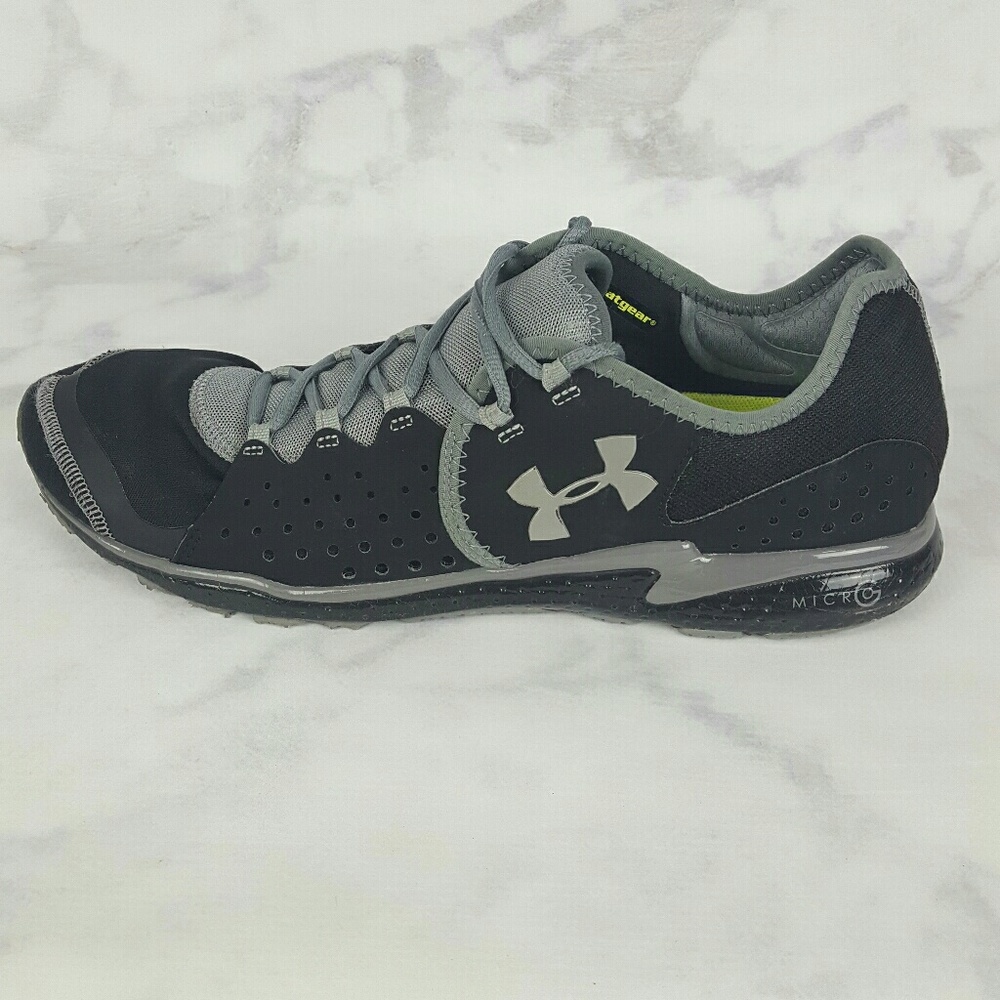 Under Armour Micro G Mantis HeatGear Black & Grey