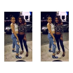 Meet your Posher, Shania