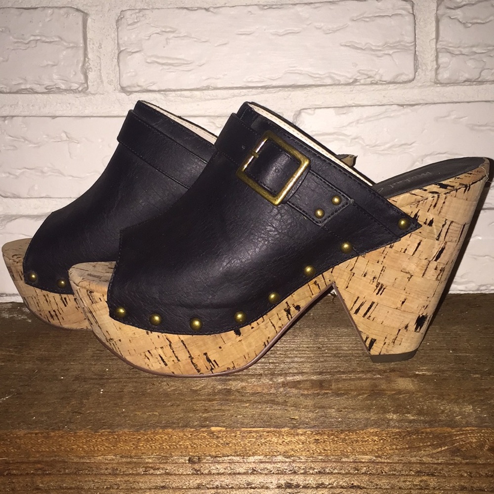 Michael Antonio Clogs/ wedges