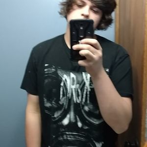 Meet your Posher, Ethan