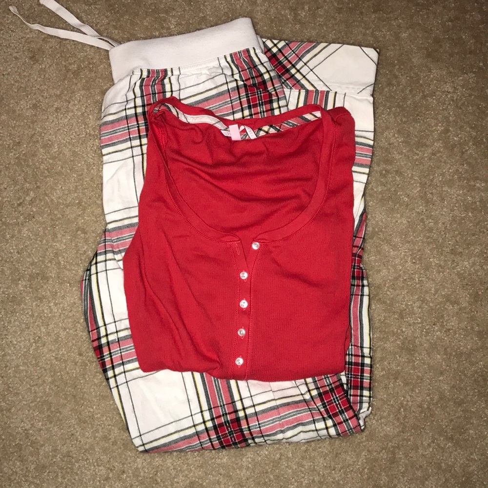 Victoria’s Secret Christmas pajama set