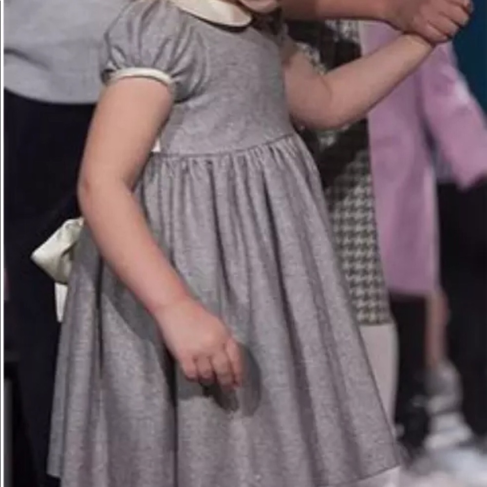 New Baby Cz - Caroline Zapf grey wool dress. Sz 6Y - Picture 2 of 3