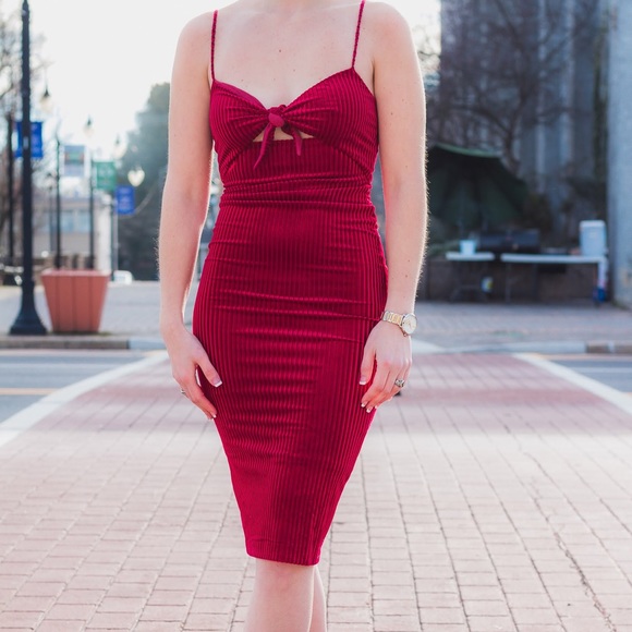 Ribbed Velvet Front Tie Midi Dress - Picture 2 of 6
