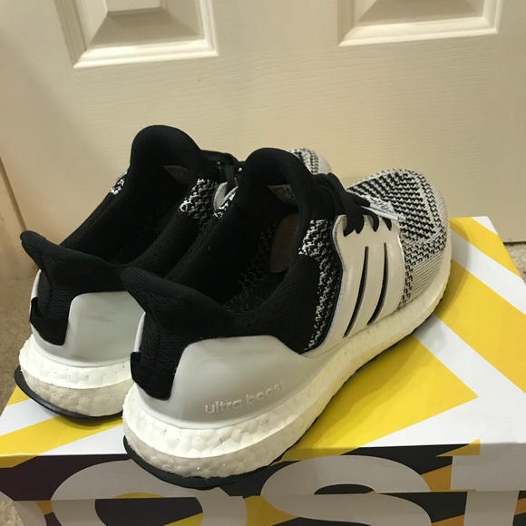 ultra boost tee time