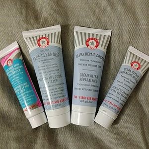 First Aid Beauty Sample Set