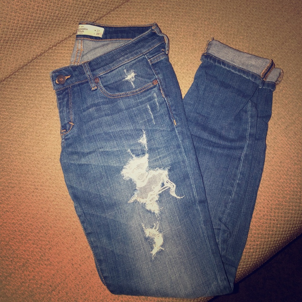 Blue holed Jeans