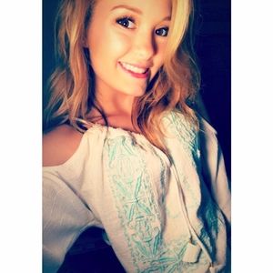 Meet your Posher, Mikaila