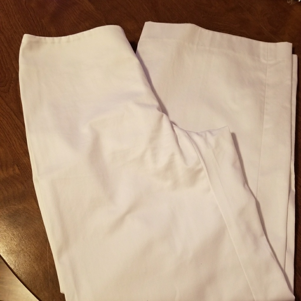 Lilly Pulitzer, PINK LABEL, White pants.