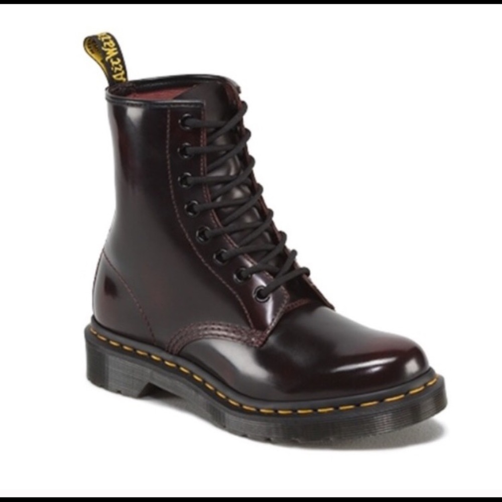 Dr.Martens  Vegan Boots
