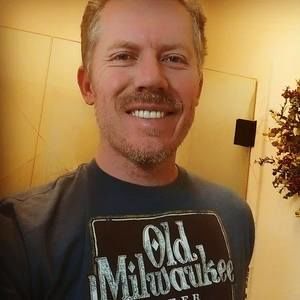 Meet your Posher, Kyle