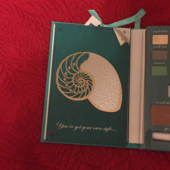 SOLD - Picture 4 of 7