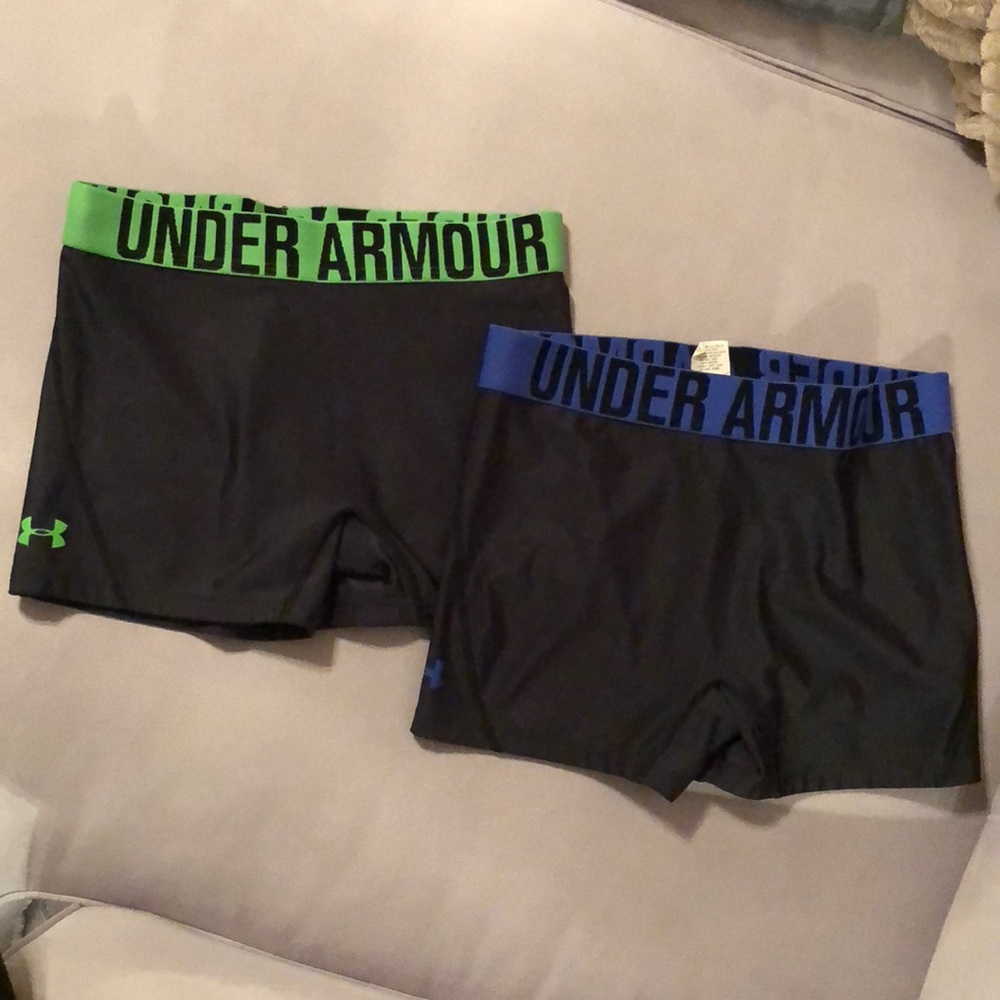 Green and blue under armour shorts