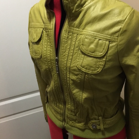 Cute vintage genuine leather jacket! - Picture 3 of 3