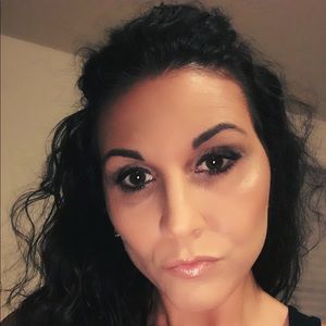 Meet your Posher, Catherine