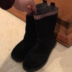 Toms boots!