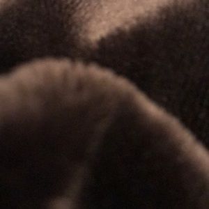 Meet your Posher, Caitlin