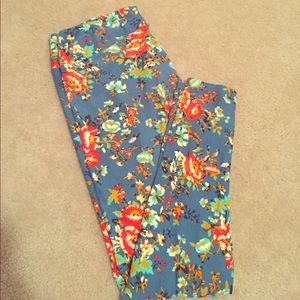 LULAROE leggings! Worn once!