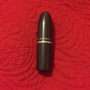 MAC Lipstick in Play-Land