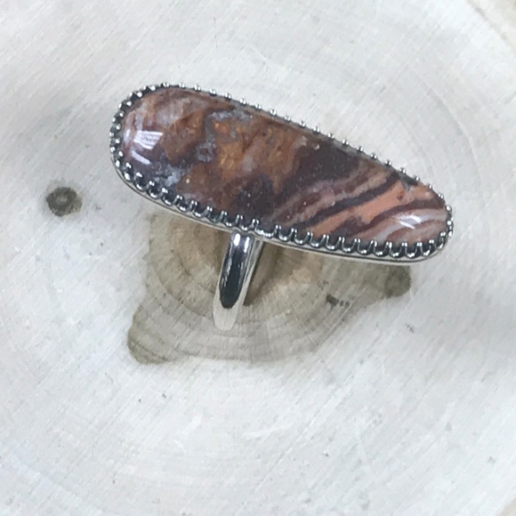 sedentary stone ring - Picture 6 of 8