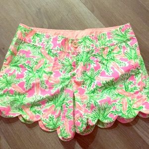 Lilly Pultizer scalloped Shorts