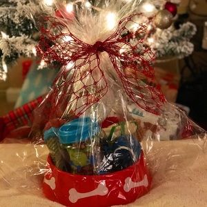 Custom small dog basket (Faith)