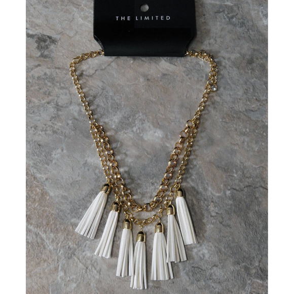 NWT Gold chain W 7 white handing tassels LTDN22 - Picture 3 of 6