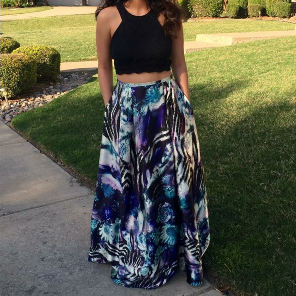 Prom dress