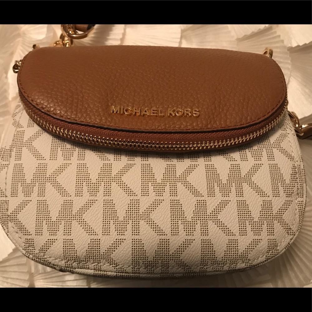 Brand new authentic Michael Kors crossbody bag