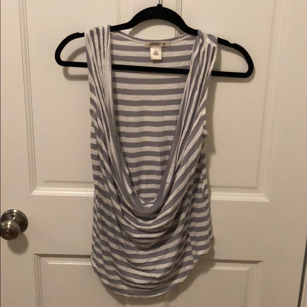 Stripped scoop neck T-shirt