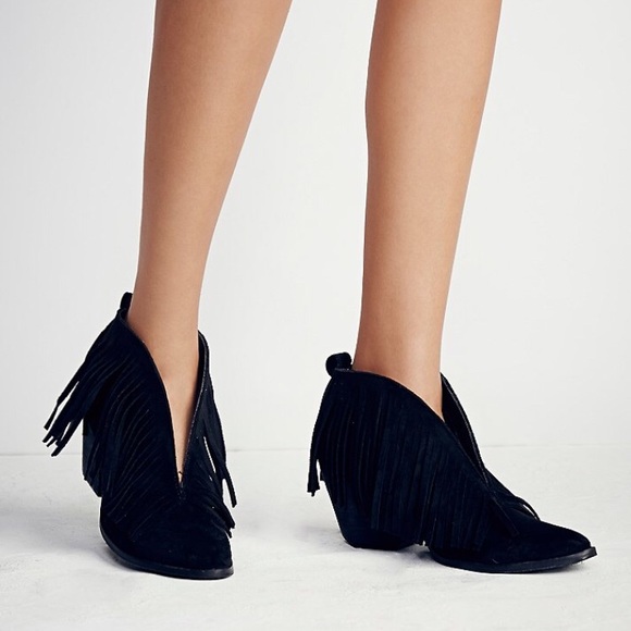 coconut fringe boots