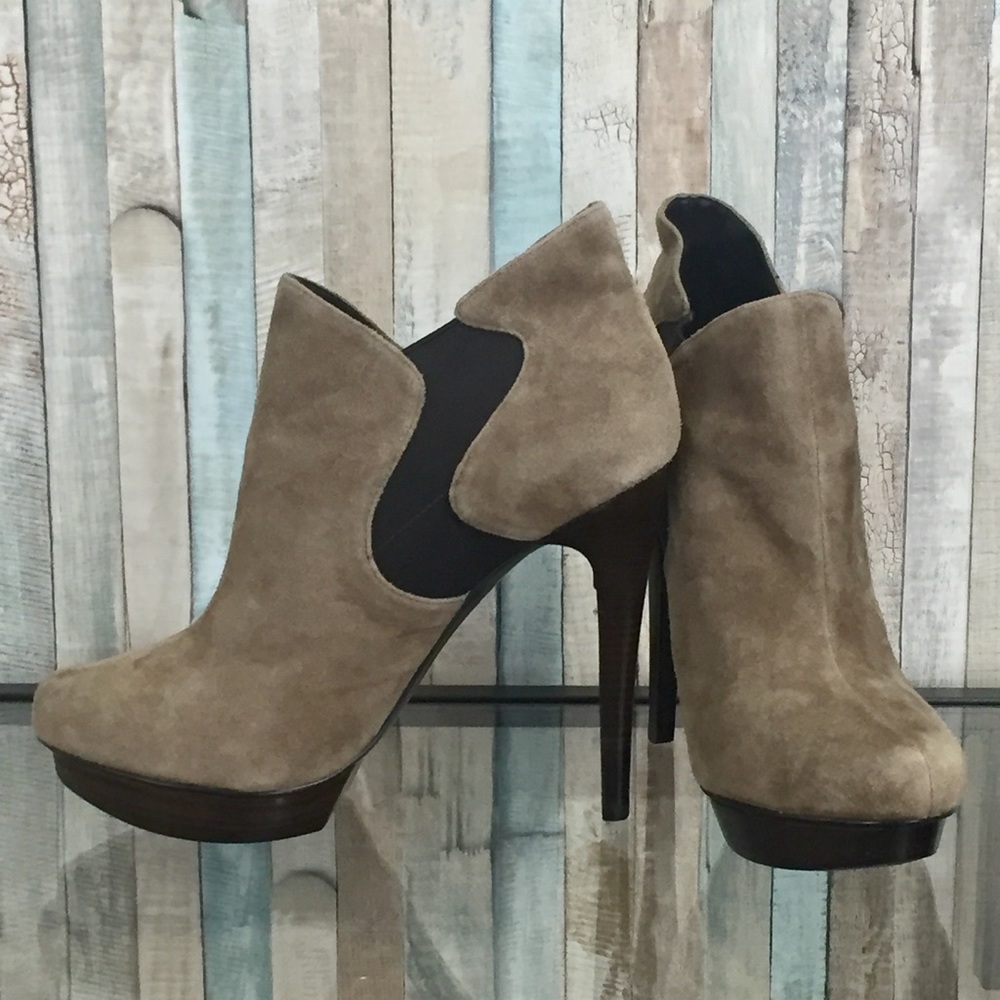 Bakers suede leather platform Booties